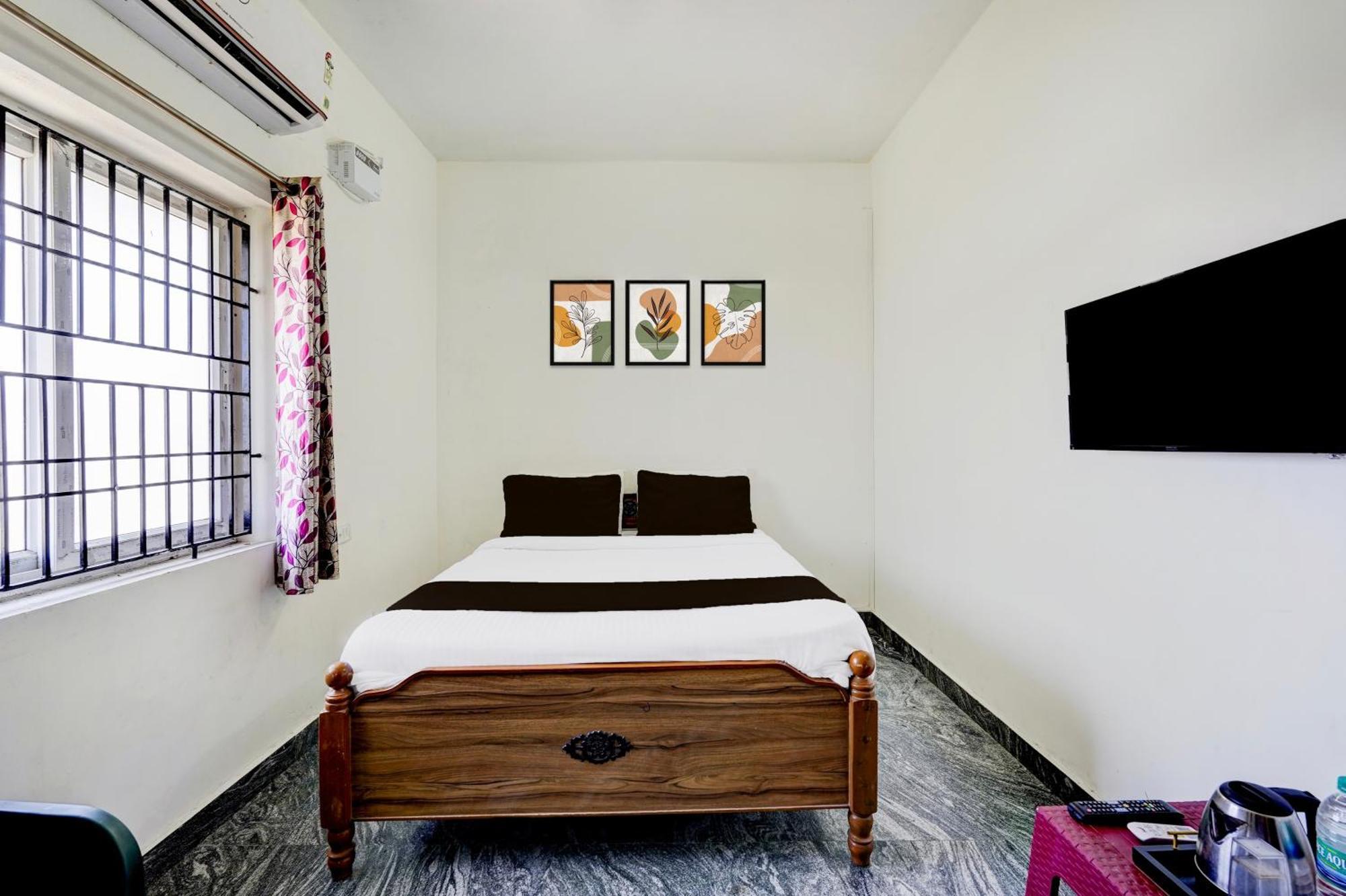 Collection O Sithalapakkam Medavakkam Formerly Srinivasa Residency Chennai Exterior photo
